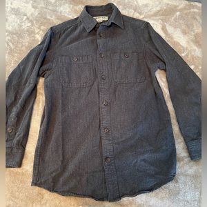Duluth Trading Co Dark grey button down Men’s size Small